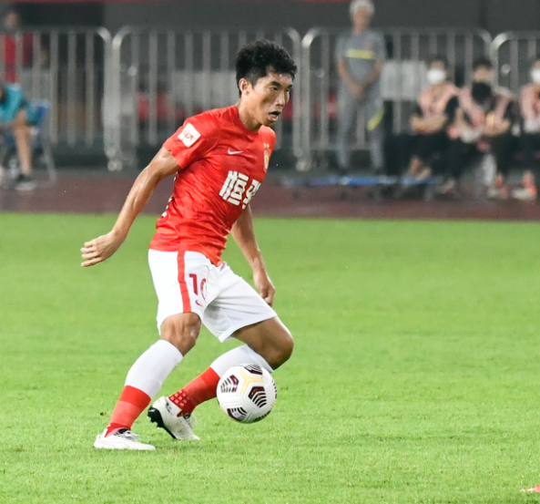 半岛体育app-中超倒计时，夏洛特黄蜂清晨队长鼓劲，细节引发关注，质疑声仍在，细节决定成败的简单介绍