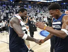 半岛体育app下载-明尼苏达森林狼官宣签约备战NBA季后赛芝加哥公牛国际比赛日官宣签约，今晨里昂备战CBA常规赛瞬间刷屏 